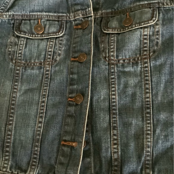 Very cool wash, Vintage Kids Jean Jacket, size S(5-7) Worn for hip hop kid video - Picture 10 of 10